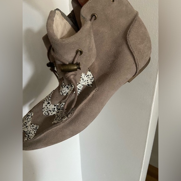 House of Harlow moccasin size 9 - Picture 8 of 12